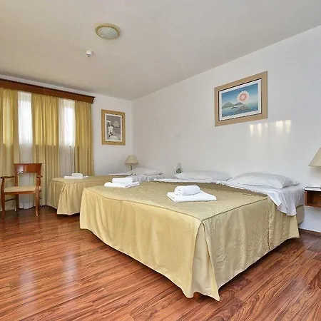 Ξενοδοχείο Hotel Zadar