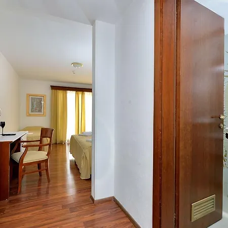 Hotel ZaDar Hotel 4*