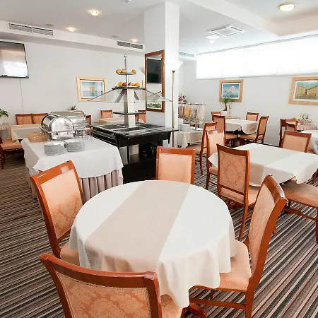 Hotel Hotel ZaDar 4*