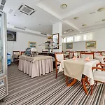 扎达尔酒店 4* 扎达尔