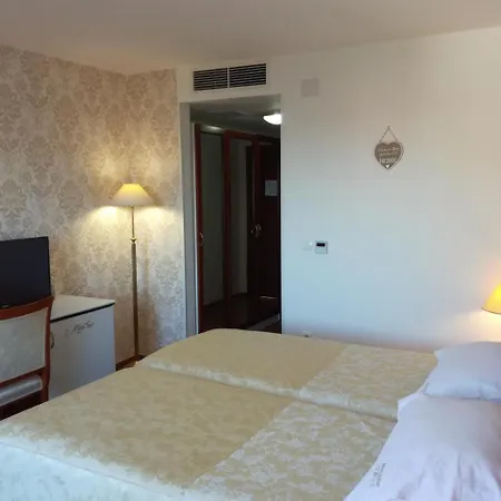 Hotel Hotel Zadar 4*