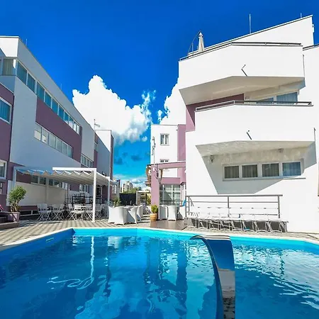 Hotel Zadar Задар