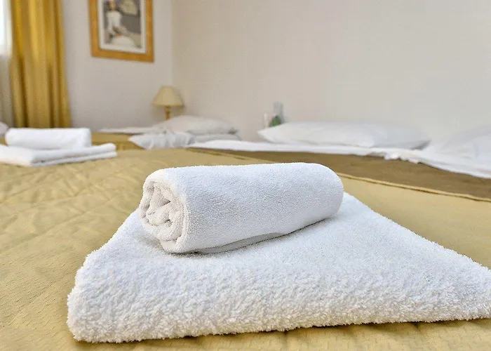 Отель Hotel Zadar Задар