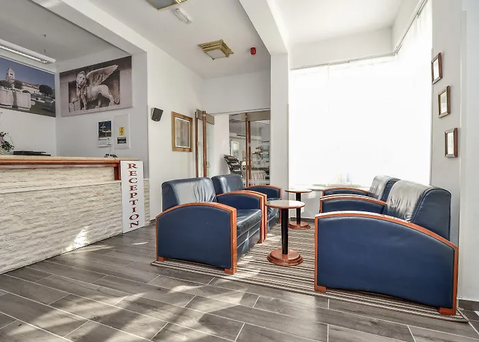 Szálloda Hotel Zadar