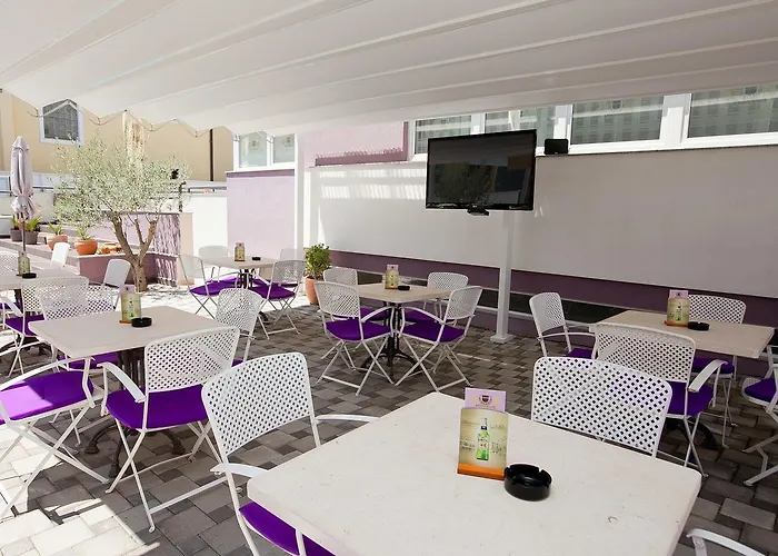 Hotel Zadar Отель