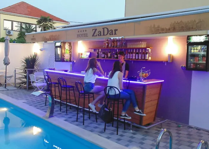 Hotel Zadar Задар