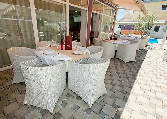 Hotel Zadar Szálloda 4*